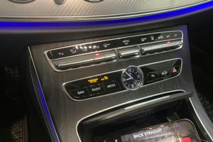 Mercedes E300 bild 15