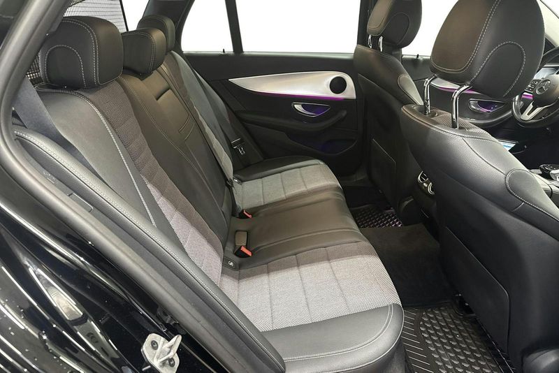 Mercedes E300 bild 8