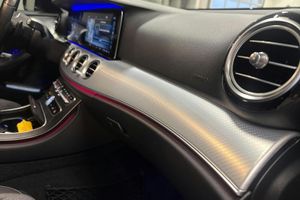 Mercedes E300 bild 19