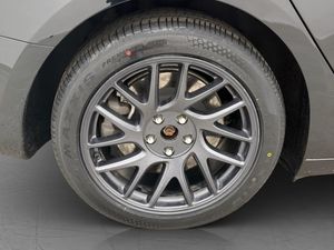 Tesla Model 3 bild 32