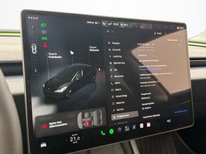 Tesla Model 3 bild 23