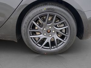 Tesla Model 3 bild 35