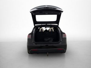 Tesla Model X bild 31