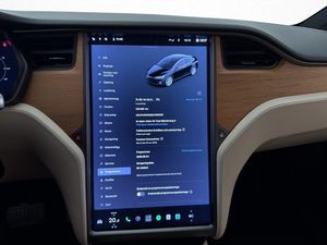 Tesla Model X bild 24