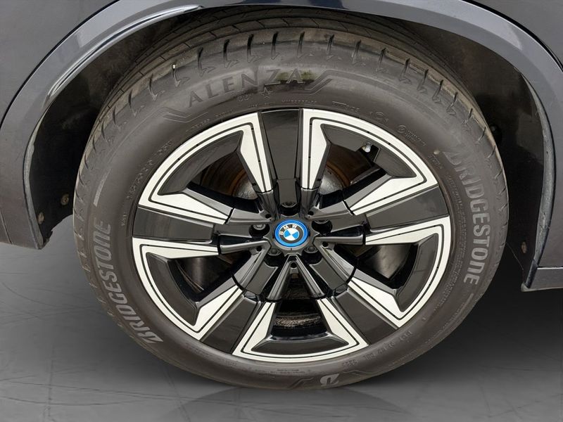 BMW iX3 bild 33