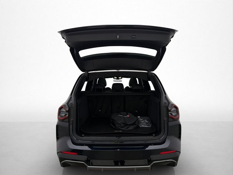 BMW iX3 bild 29