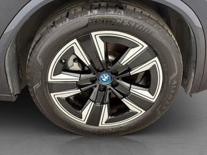BMW iX3 bild 32