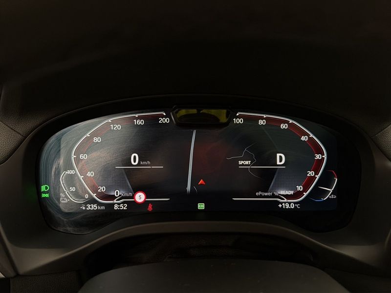 BMW iX3 bild 16
