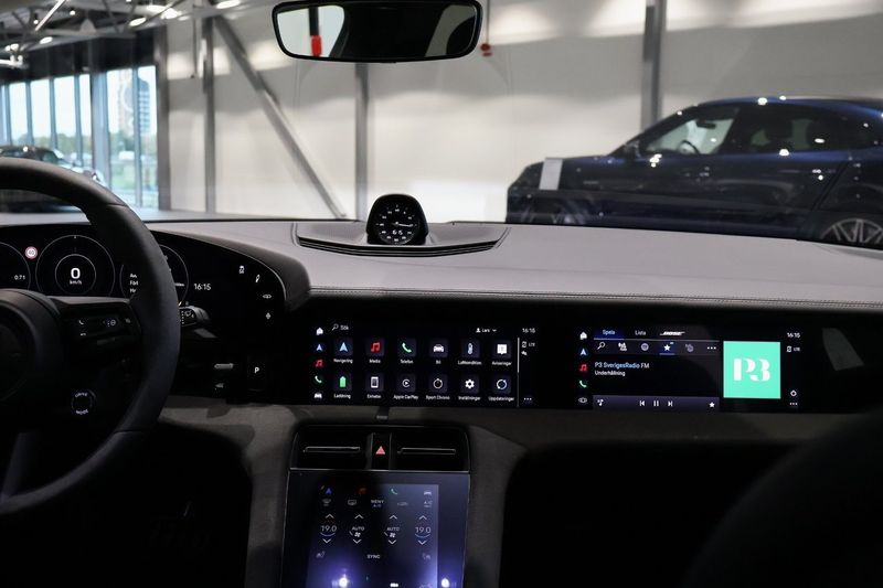 Porsche Taycan bild 13