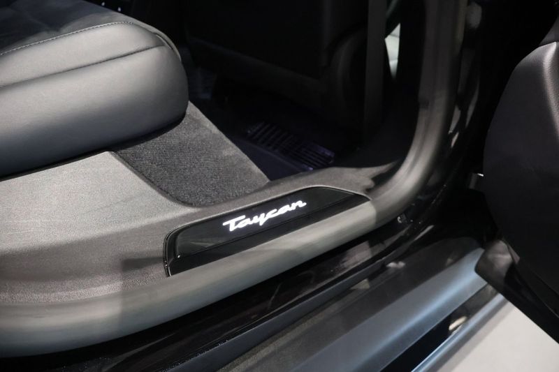 Porsche Taycan bild 10