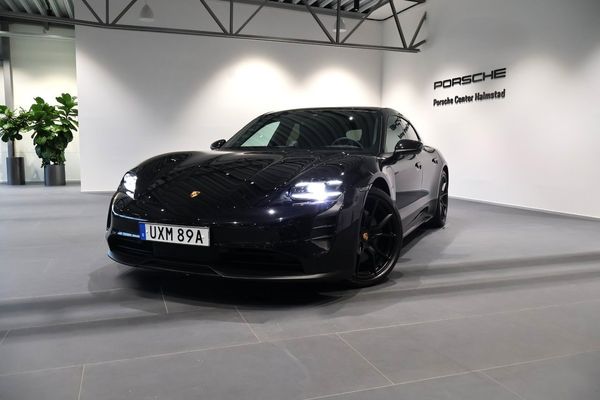 Porsche Taycan GTS GTS Sport Turismo / 598 HK - 2023