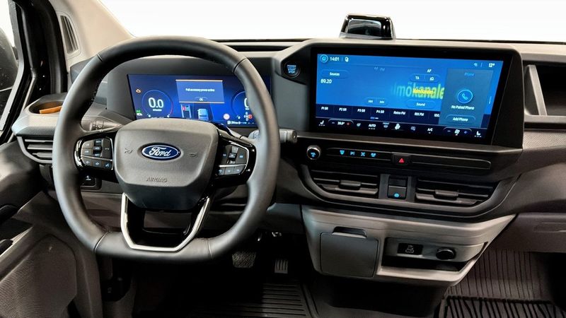 Ford Custom bild 4