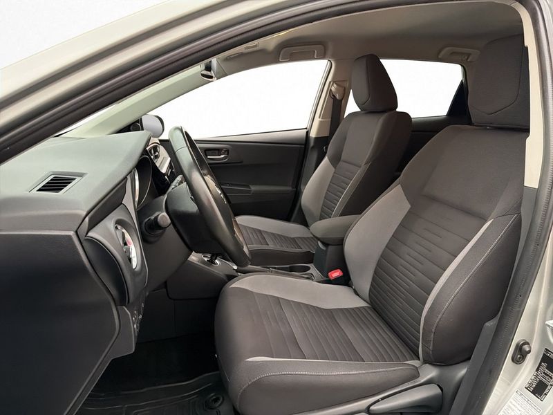 Toyota Auris bild 15
