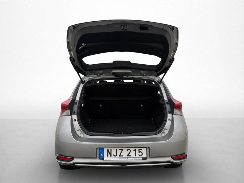Toyota Auris bild 8