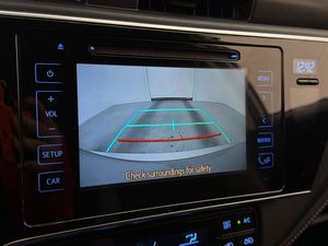 Toyota Auris bild 24