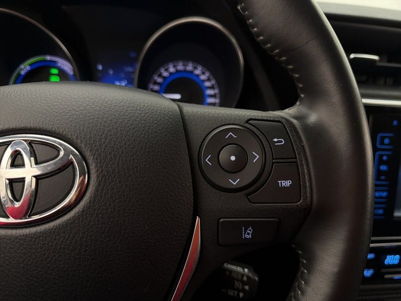 Toyota Auris bild 18