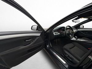 BMW 530 bild 16