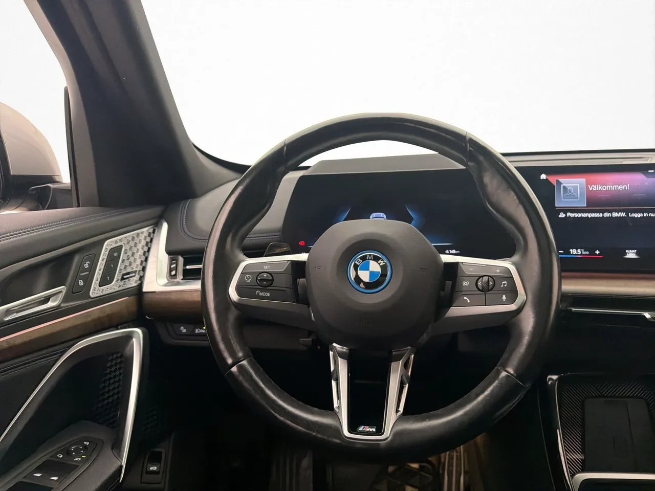 BMW iX1 bild 15