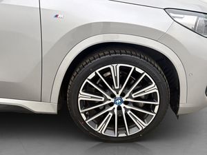 BMW iX1 bild 36