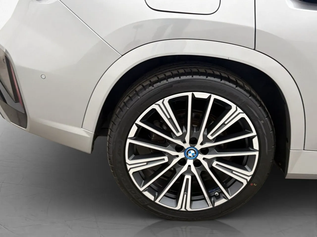BMW iX1 bild 35