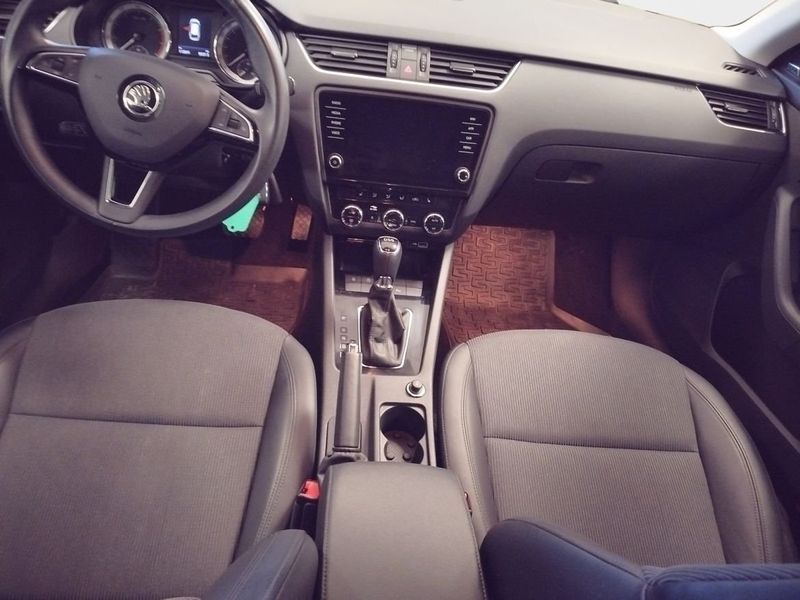 Skoda Octavia bild 10