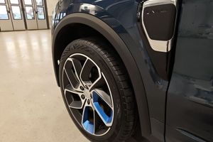 Lynk & Co 01 bild 12