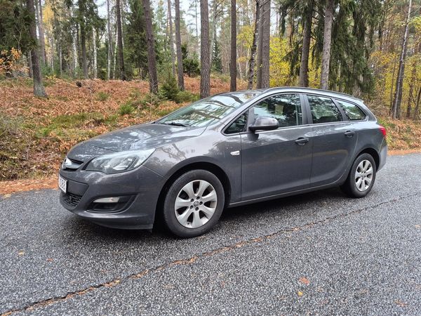 Opel Astra Sports Tourer 1.4 Turbo Drive Euro 6 - 2015