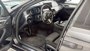 BMW 520 bild 9