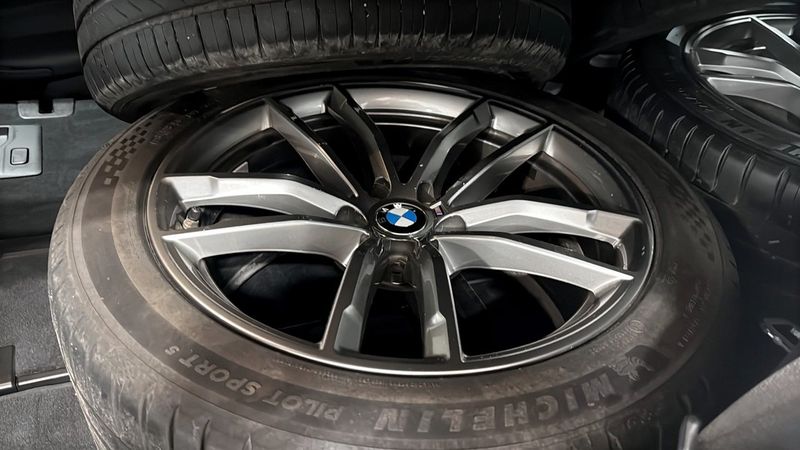 BMW 520 bild 12