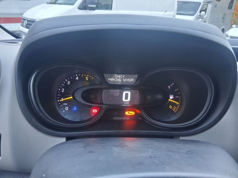 Renault Trafic bild 14