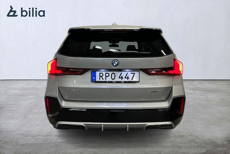 BMW iX1 bild 6