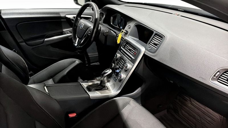 Volvo V60 bild 3