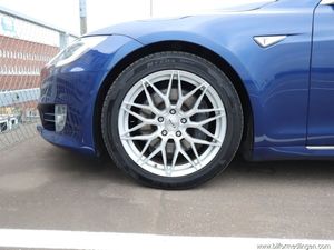 Tesla Model S bild 22