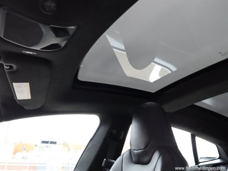 Tesla Model S bild 5