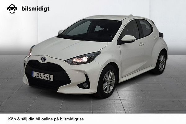 Toyota Yaris Hybrid Kamera Rattvärme AdaptivFH MOMS 116hk - 2023