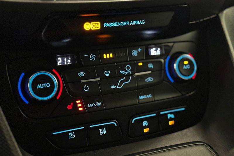 Ford Transit Connect bild 22