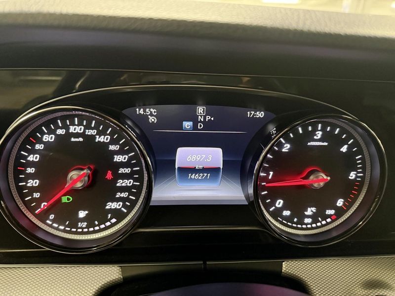 Mercedes E220 bild 19