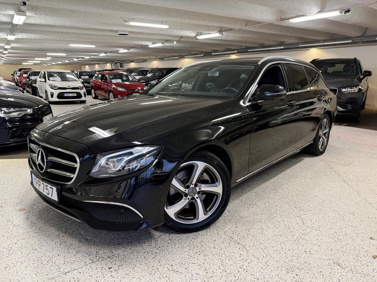 Mercedes E220
