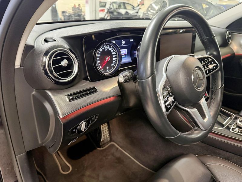 Mercedes E220 bild 9