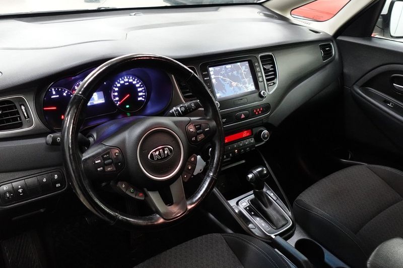 Kia Carens bild 6
