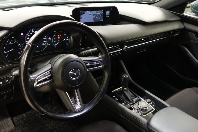 Mazda 3 bild 6