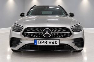 Mercedes E300 bild 2