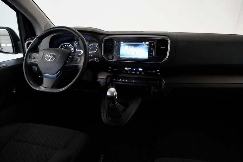 Toyota Proace bild 14