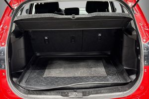 Suzuki S-CROSS bild 18