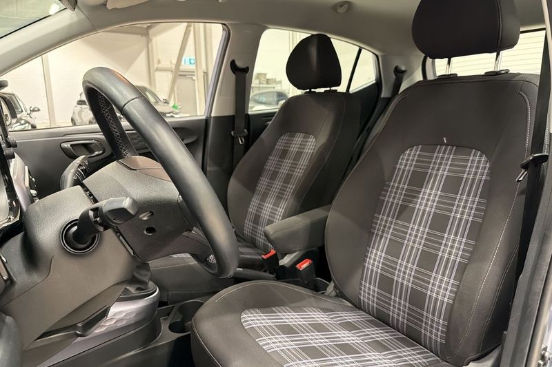 Hyundai i10 bild 14