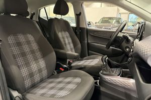 Hyundai i10 bild 15