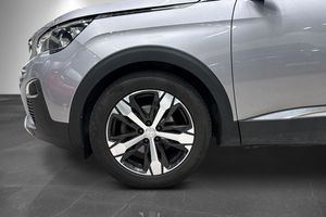 Peugeot 3008 bild 2