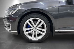 Volkswagen Passat bild 2