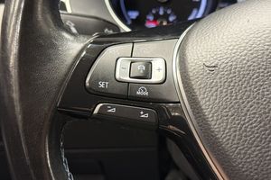 Volkswagen Passat bild 11