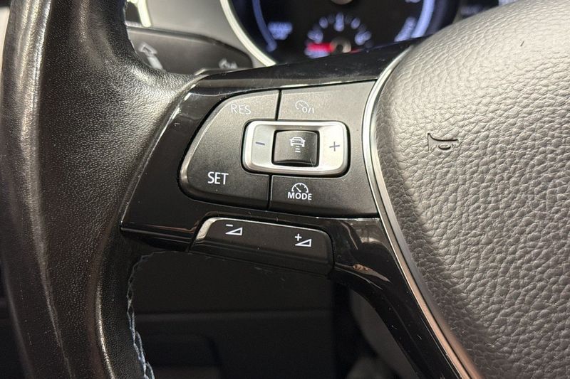 Volkswagen Passat bild 11